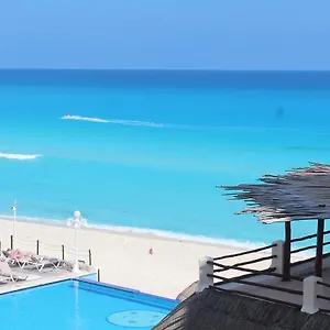 2* Апарт-отель Plaza -